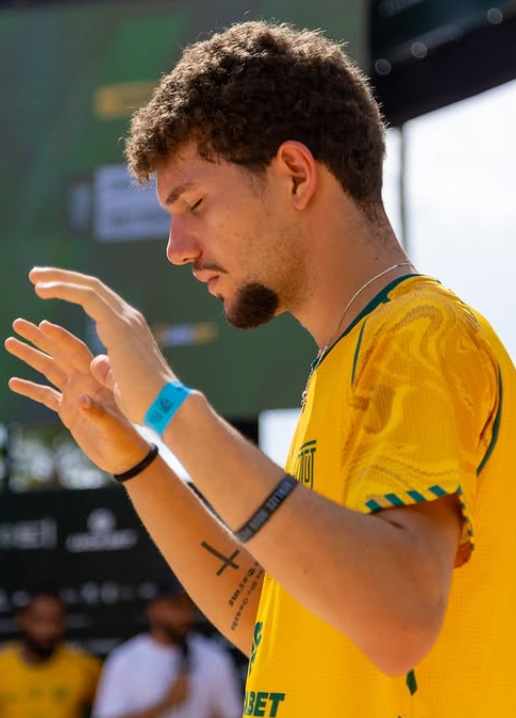 Fellipe M.