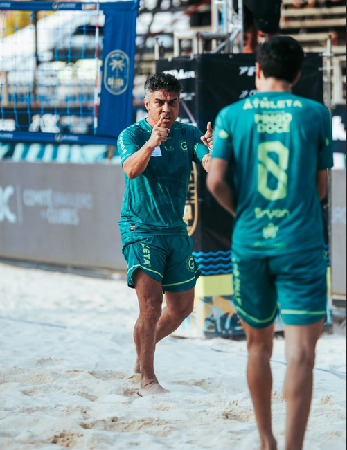Goiás 1 x 2 Coritiba: foto 1